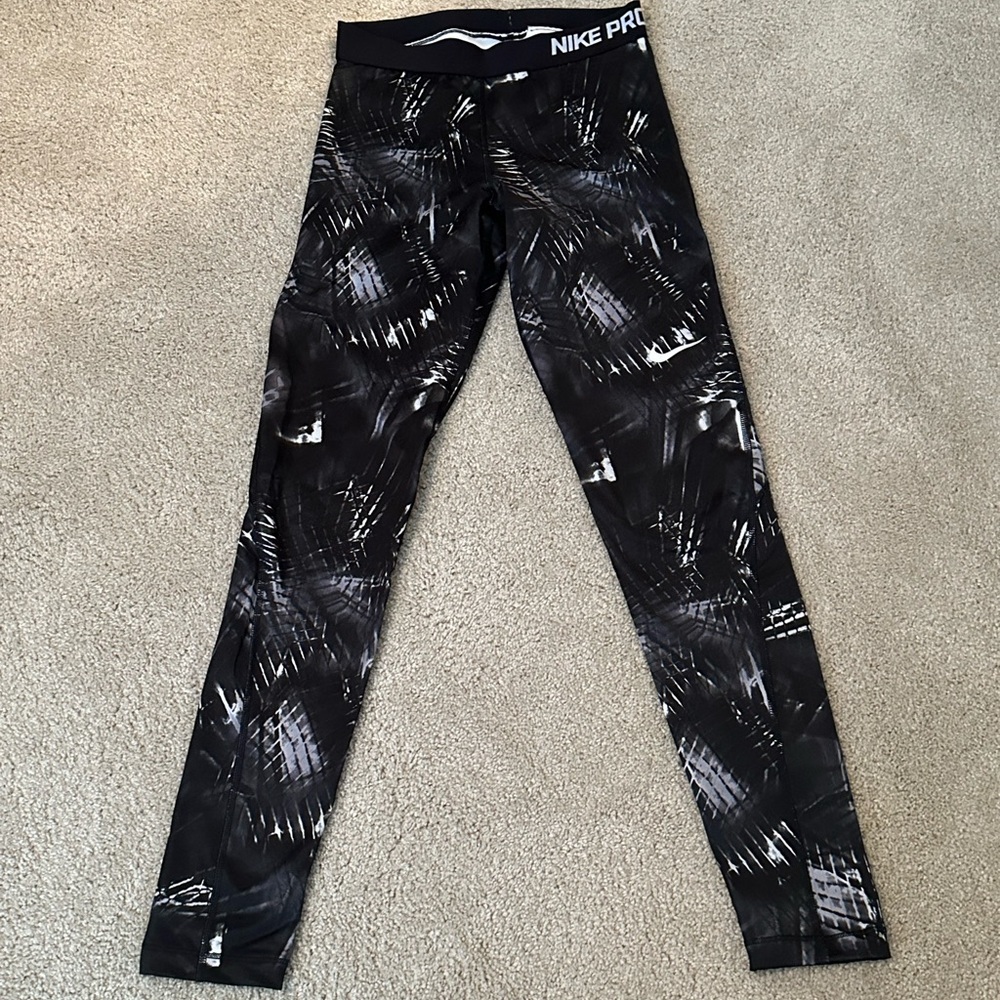 Nike women’s leggings